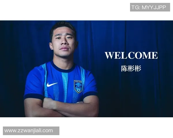 足球三号球星盘点 聚焦那些穿着三号战袍的传奇人物 足球三号球星盘点 聚焦那些穿着三号战袍的传奇人物